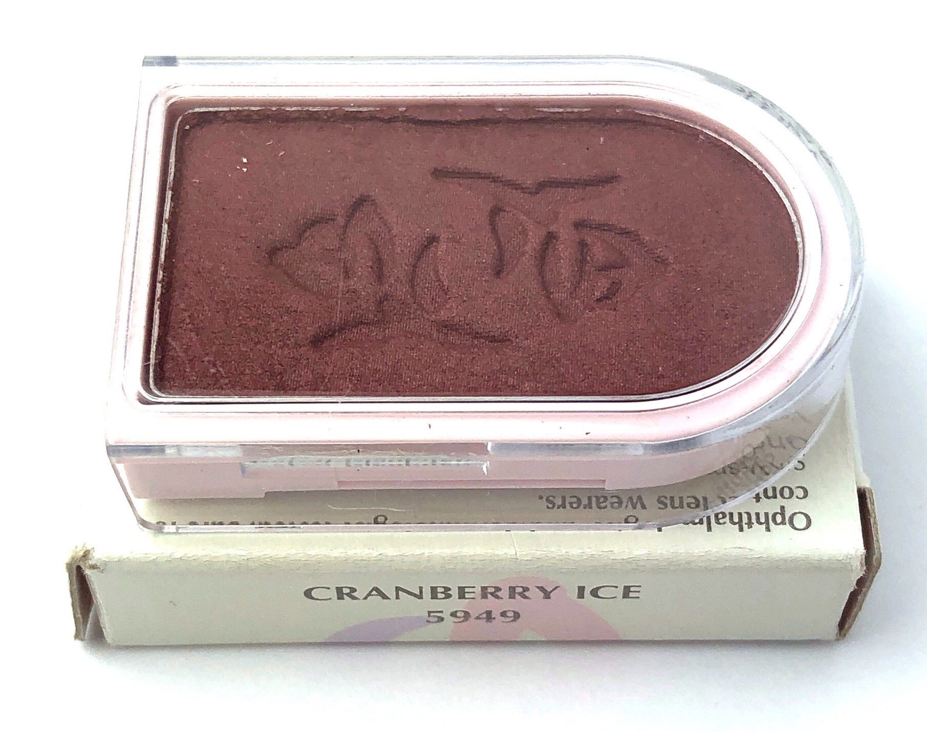 Powder Perfect Eyeshadow (Discontinued)