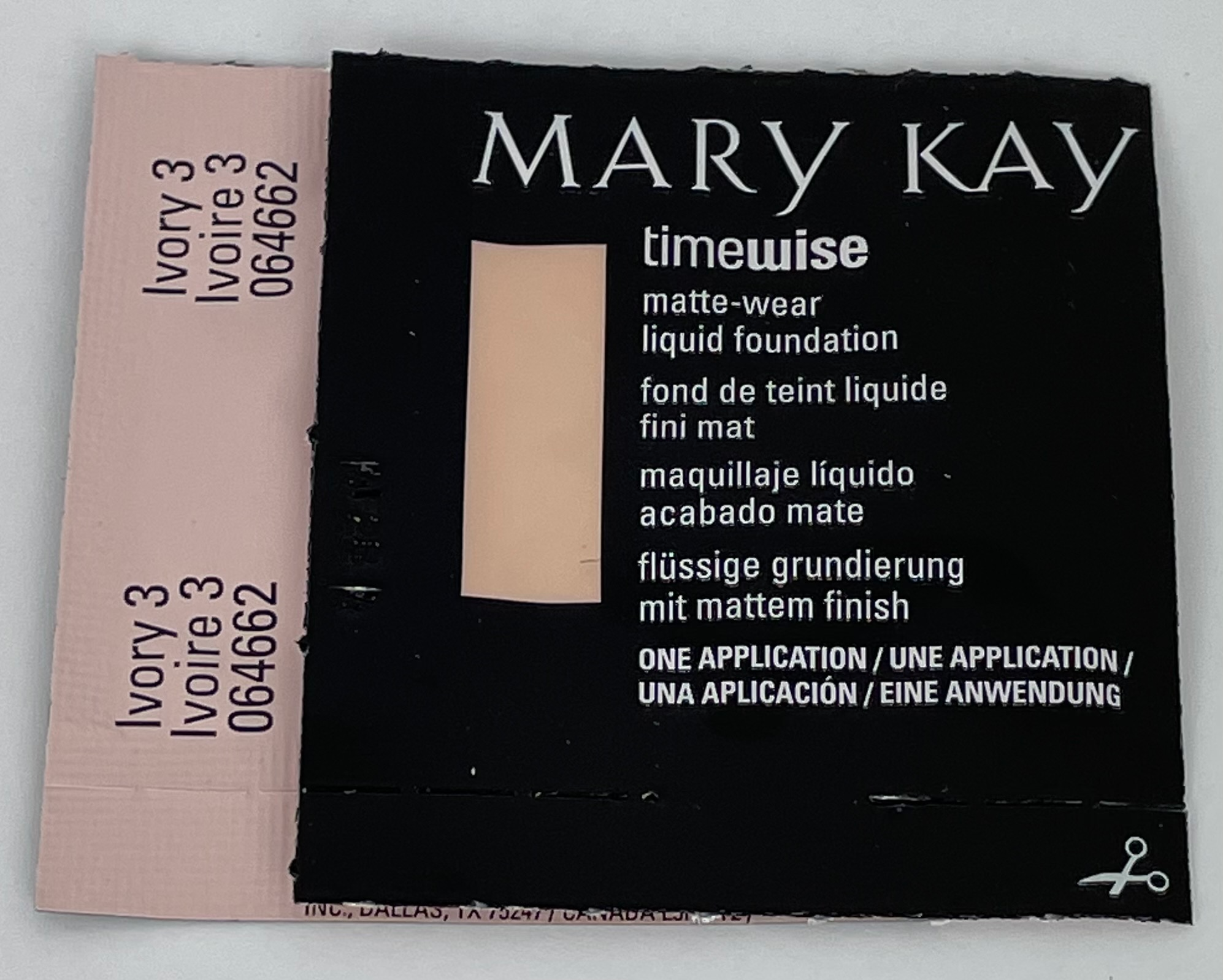 Matte Timewise Foundation ~ Sample (Discontinued)